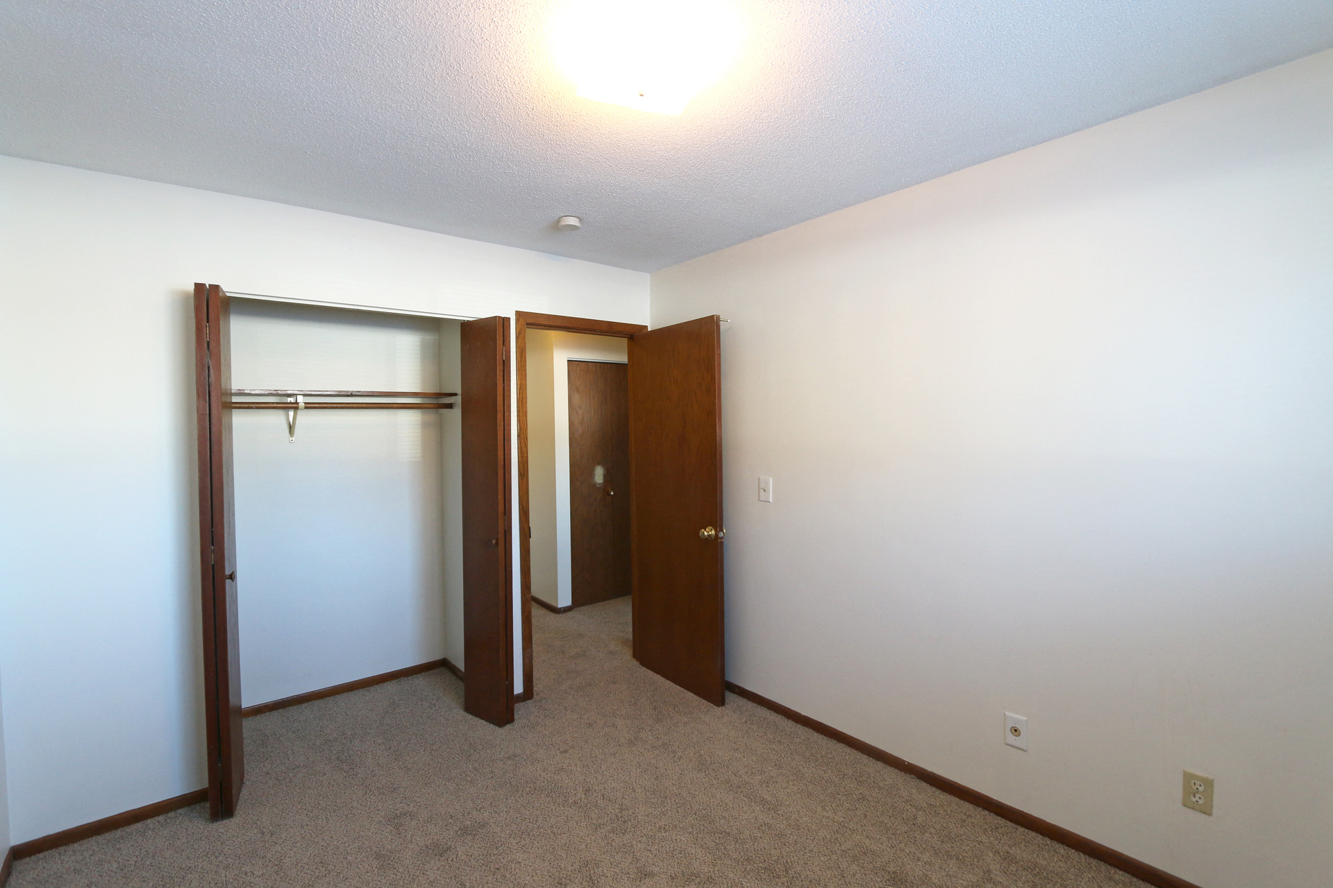 Terrace Manor Image 17